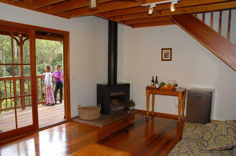 Nirvana Spiritual Retreat غلوستر المظهر الخارجي الصورة